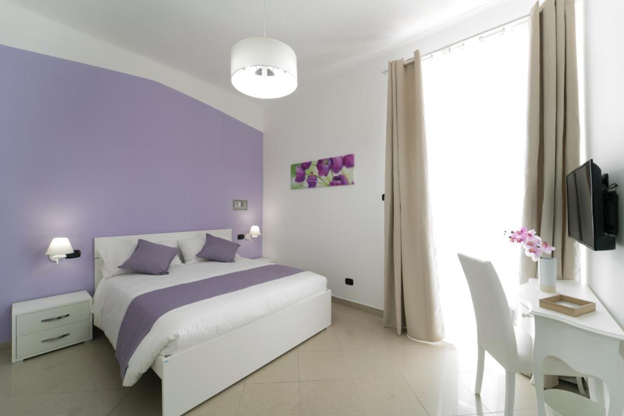 Suite & Luxury Rooms Palazzo Diomede Carafa Naples Luaran gambar