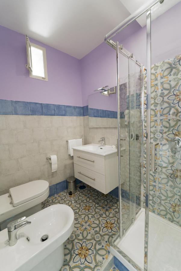 Suite & Luxury Rooms Palazzo Diomede Carafa Naples Luaran gambar