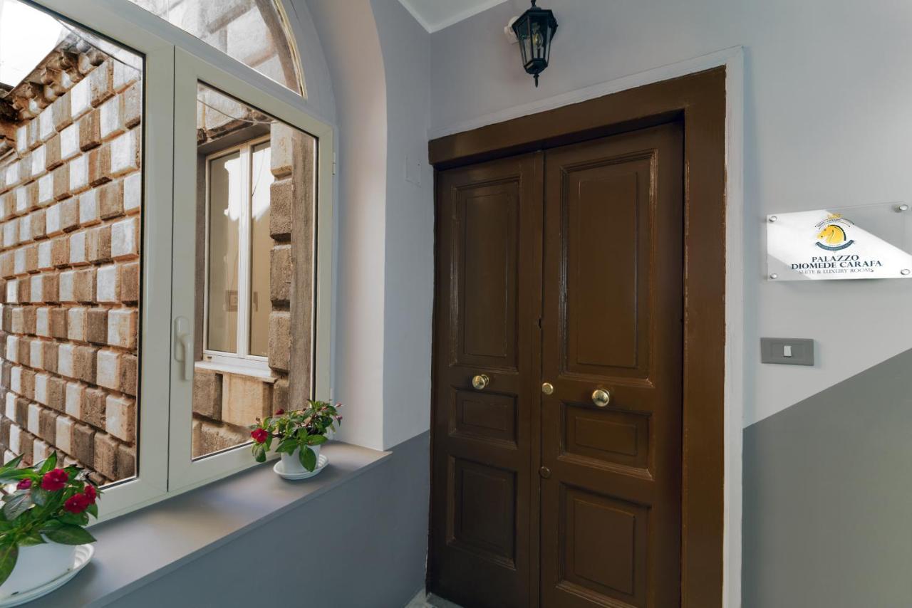 Suite & Luxury Rooms Palazzo Diomede Carafa Naples Luaran gambar