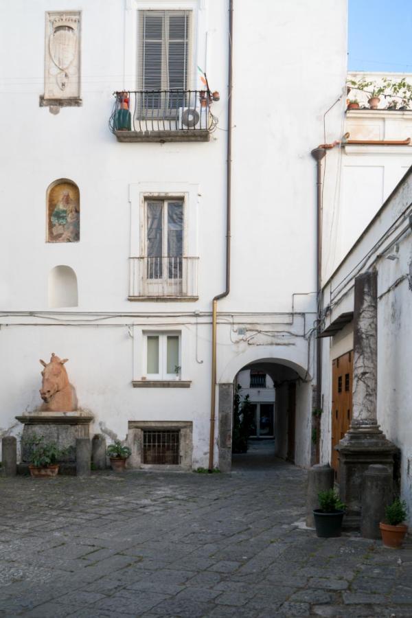Suite & Luxury Rooms Palazzo Diomede Carafa Naples Luaran gambar